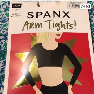 SPANX Arm Tights in Very Black